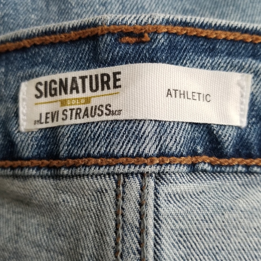 Signature Levi Strauss Gold Athletic Fit Jeans Size 36 - Picture 10 of 12